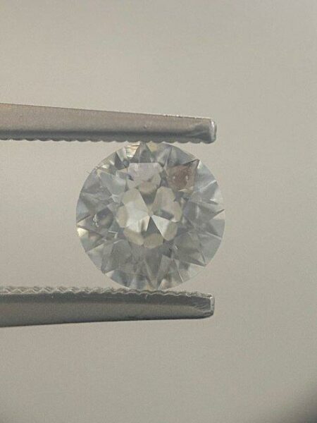 GIA Certified 0.72 H S2 Circular Brilliant Diamond - Image 2