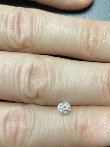 0.71 Carat M I2 Round Brilliant Diamond - Image 2