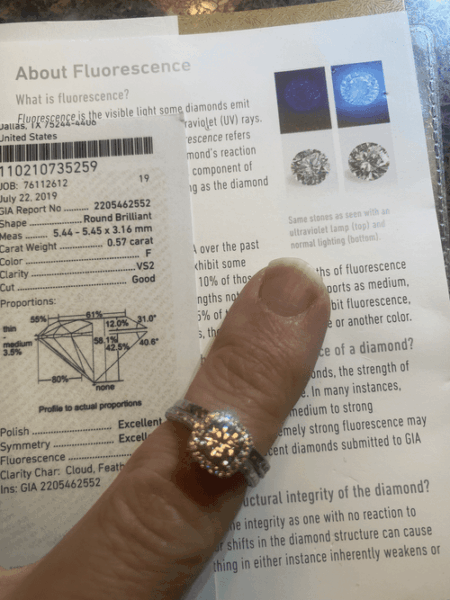 GIA Certified 0.57 CT F VS2 Round Brilliant Diamond Ring - Image 6