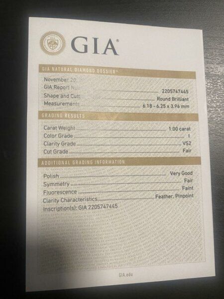GIA Certified 1.0 Carat I VS2 Round Brilliant Diamond - Image 4