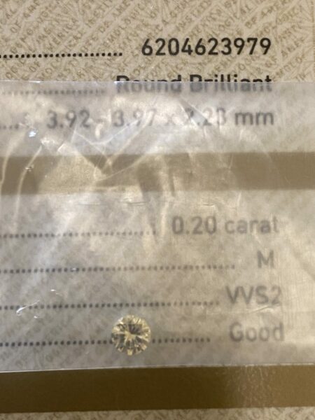 GIA Certified 0.2 Carat M VVS2 Round Brilliant Diamond - Image 2