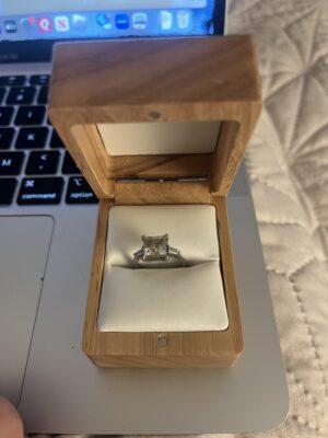 Brilliant Earth Lab-Grown Princess Engagement and Wedding Ring Set 2.64 F,vs1 Centerstone