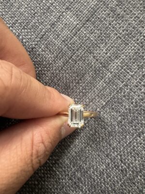 2.02 E,vs1 Emerald Cut-Lab Grown Diamond Ring