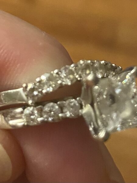 Lab-grown platinum, princess cut wedding band set - Image 5