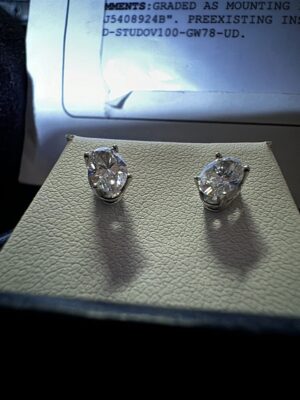 IGI Certified 1.0 CT Total Weight F-G VS2-SI1 Lab Grown Oval Brilliant Diamond 14k White Gold Earrings