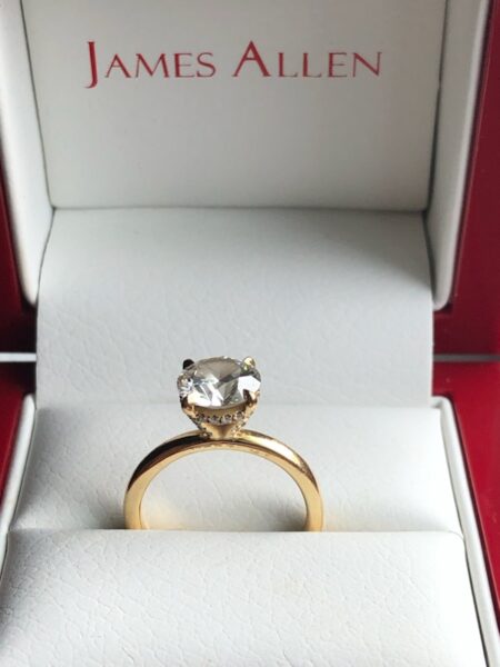 1.63 CT F VVS 2 Round Brilliant Lab Grown Diamond Ring - Image 2