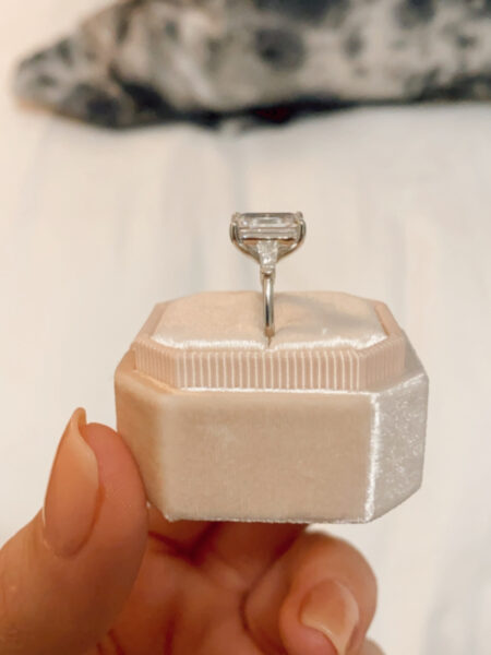 2.97 F VS1 Platinum Emerald Cut Lab Grown Diamond Engagement Ring with Baguettes - Image 5