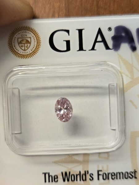 .35ct Fancy Intense Pink SI1 Oval Brilliant Diamond - Image 2