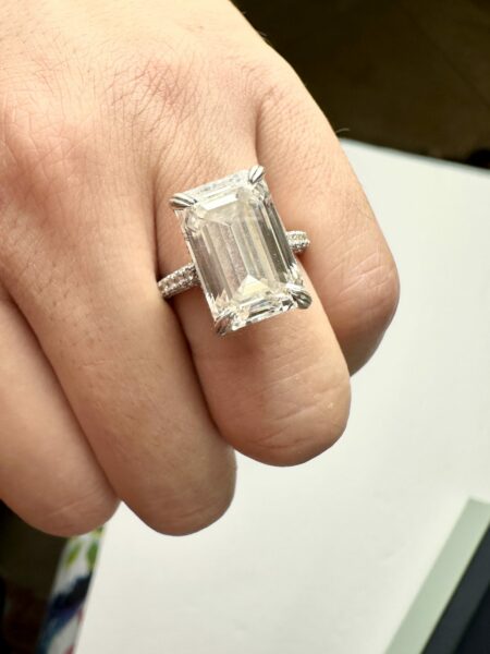IGI Certified 8.01 CT G VS1 Lab Grown Emerald Cut Diamond Ring - Image 4