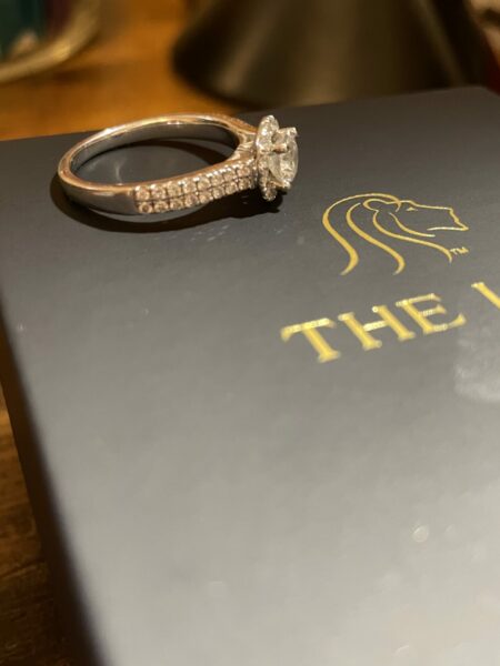 0.70 CT E VS 1 Center Diamond The Leo Lab Grown Diamond Ring - Image 9