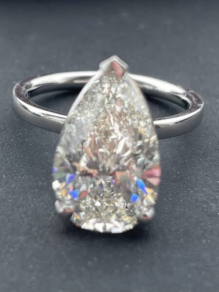 IGI Certified  5.00 CT H VS 1 Pear Cut Laboratory Diamond Ring - Image 7