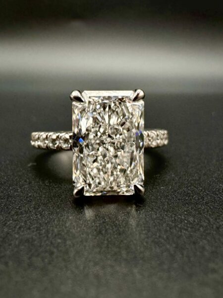 IGI Certified 5.01 CT E VS 1 Lab Grown Cut Cornered Rectangular Modified Brilliant Platinum Eternity Hidden Access Ring - Image 8