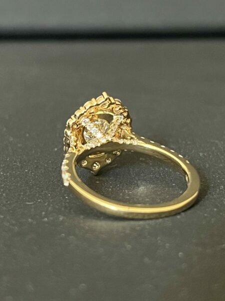 1.0 CT F VS2 Round Brilliant Lab Grown Diamond Ring (Size 7) - Image 5