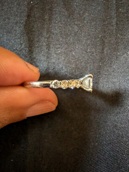 0.73 CT F VVS2 Lab Grown Square Cushion Cut Brilliant Diamond Ring - Image 2