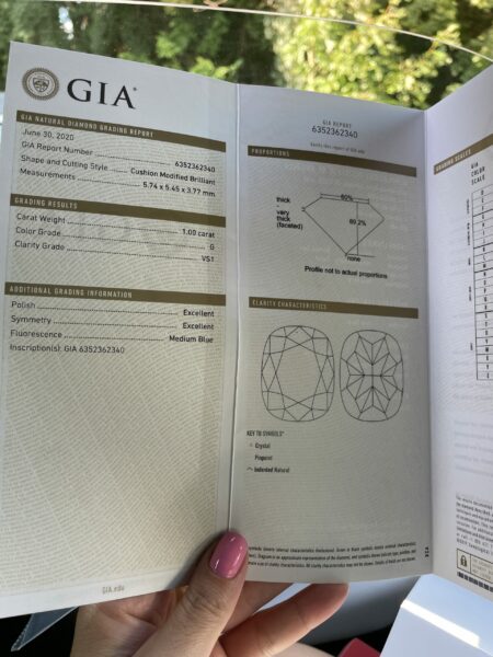 GIA Certified 1.0 CT G VS 1 Cushion Modified Brilliant White Gold Ring - Image 2