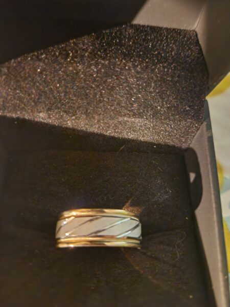 Wedding/engagement set:  2 CT Lab Grown solitaire engagement 14 kt gold ring and 1 CT lab grown ladies 14 kt gold band. Mens white gold band - Image 2