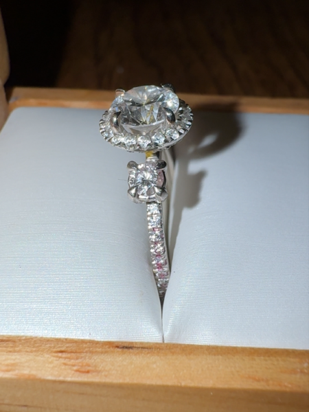 1.20 CT D IF Lab Grown Round Ideal Cut Diamond Ring - Image 3