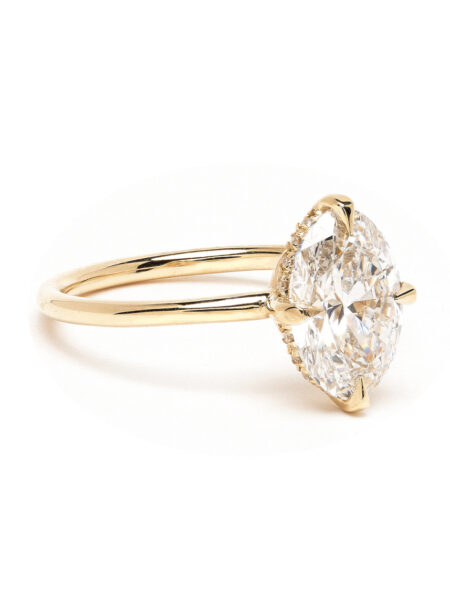 IGI Certified 2.13 CT F VS 2 Oval Brilliant Lab Grown Diamond Ring - Image 4