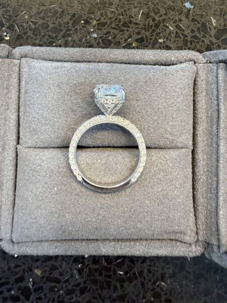 GIA Certified 3.27 CT D VVS1 Lab Grown Cushion Modified Brilliant Diamond Ring - Image 4