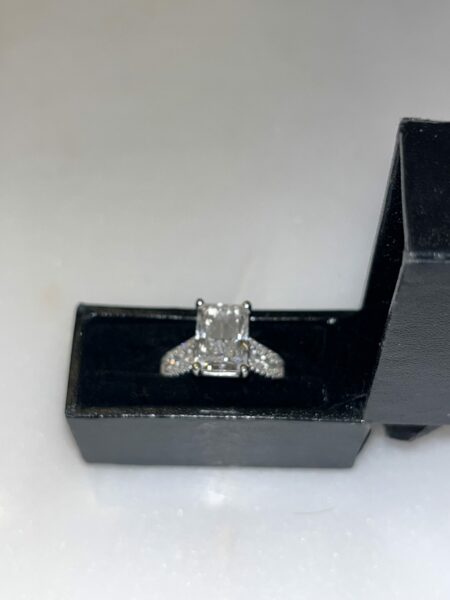 IGI Certified 4.04 CT D VS1 Lab Grown Radiant Cut Diamond Ring - Image 3