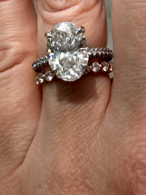 IGI Certified 4.56 CT G VS1 Lab Grown Oval Brilliant Diamond Ring