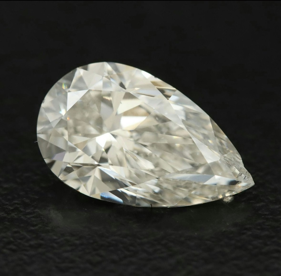 IGI Certified 4.01 CT H VS 1 Lab Grown Pear Brilliant Loose Diamond