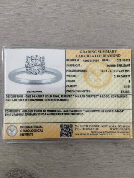 IGI Certified 2.10 CT E SI1 Lab Grown Round Brilliant Diamond Ring - Image 2