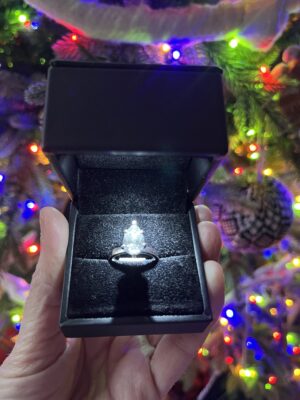 IGI Certified 2.00 CT F VS2 Lab Grown Pear Brilliant Diamond Ring