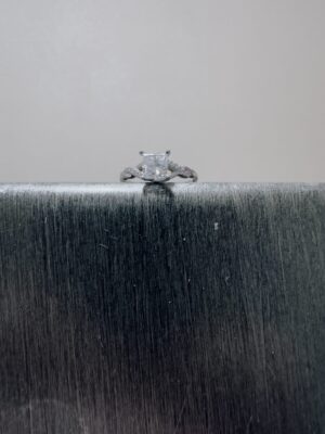 0.72 CT E VS1 Lab Grown Princess Cut Diamond Ring