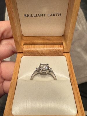 IGI Certified 1.52 CT G VS2 Lab Grown Round Brilliant Diamond Platinum Ring