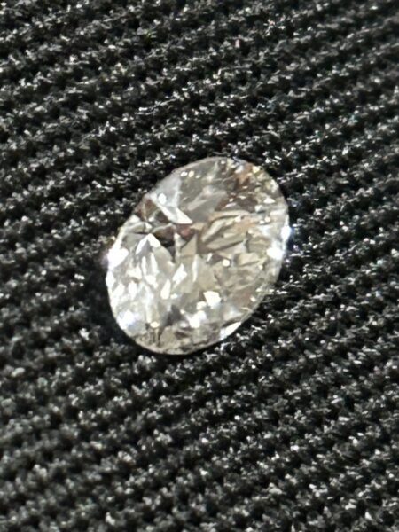IGI Certified 2.85 CT G VS1 Lab Grown Round Brilliant Diamond - Image 3
