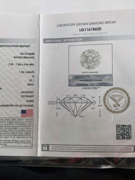 IGI certified 1.58 CT D VS1 Lab Grown Round Diamond 18KT White Gold Ring - Image 6