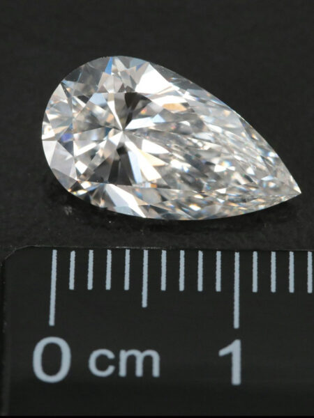 IGI Certified 4.04 CT F VVS2 Lab Grown Pear Brilliant Diamond - Image 5