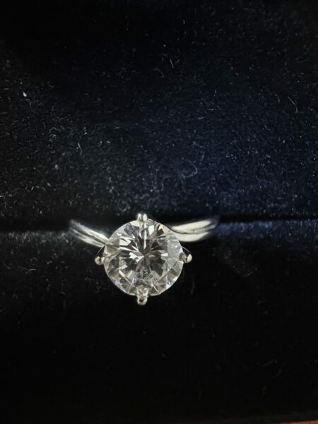 1 CT H VVS1  Lab Grown Brilliant Diamond Ring - Image 6