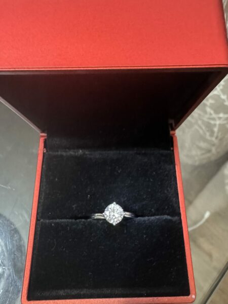 1 CT H VVS1  Lab Grown Brilliant Diamond Ring - Image 5