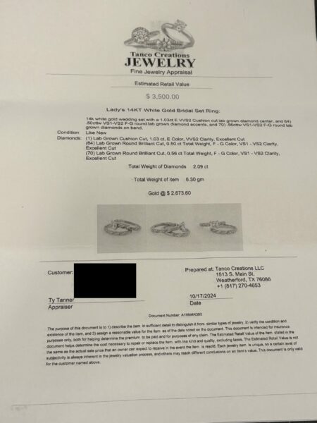 1.03 CT E VVS2 Lab Grown Cushion Cut Diamond Ring and Matching Band - Image 2