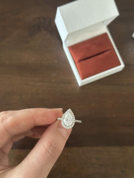 IGI Certified 2 CTW D VVS2 Lab Grown Pear Cut Diamond Ring - Image 14