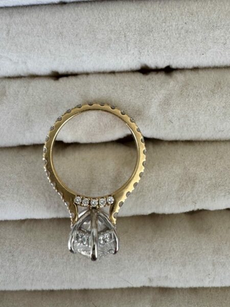 IGI 8 Carat F VS1 Marquise Lab-Grown Diamond Ring - Image 6