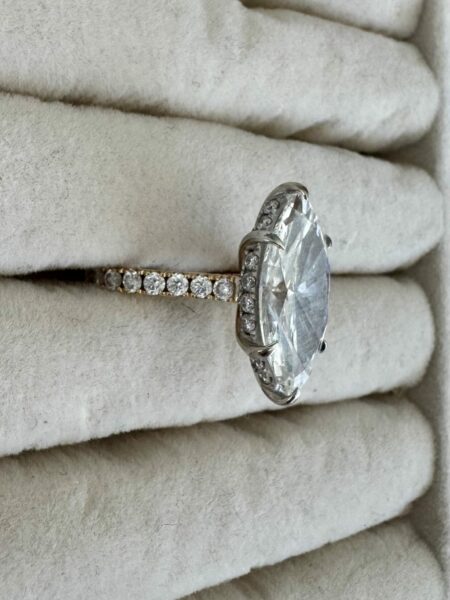 IGI 8 Carat F VS1 Marquise Lab-Grown Diamond Ring - Image 2