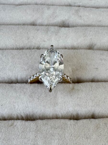IGI 8 Carat F VS1 Marquise Lab-Grown Diamond Ring - Image 8