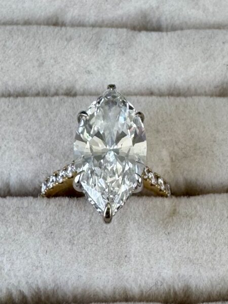 IGI 8 Carat F VS1 Marquise Lab-Grown Diamond Ring - Image 10