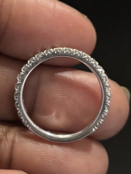 0.59 Carat F SI1 Round Natural Diamond Ring - Image 3