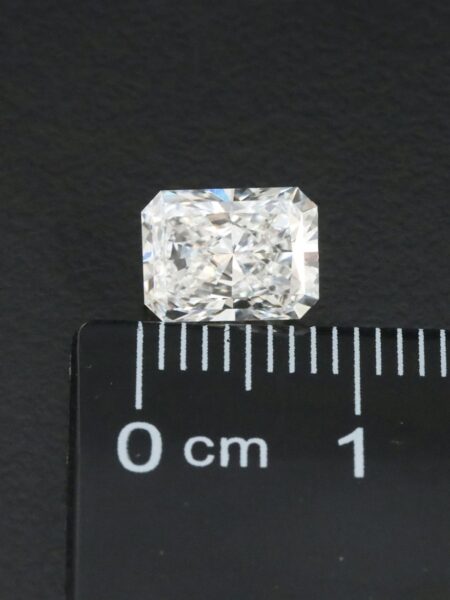 1.79 Carat E VVS1 Radiant Lab-Grown Diamond Loose Diamond - Image 7