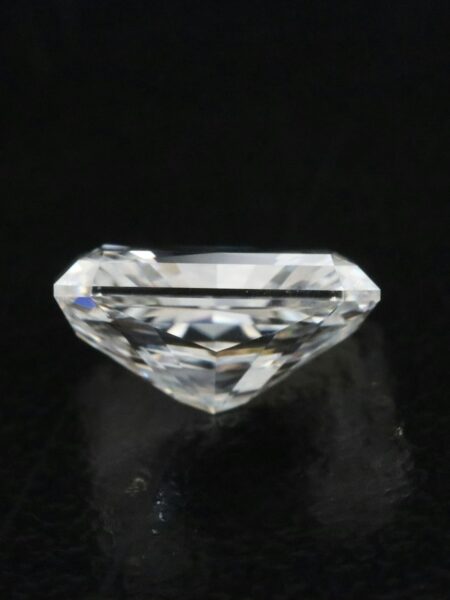1.79 Carat E VVS1 Radiant Lab-Grown Diamond Loose Diamond - Image 4