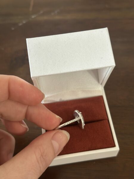 IGI Certified 2 CTW D VVS2 Lab Grown Pear Cut Diamond Ring - Image 7