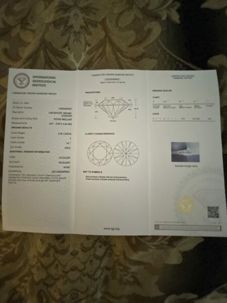 IGI 4 CT F VS1 Lab Grown Round Diamond Ring - Image 2