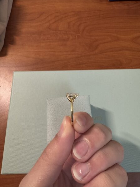 IGI 1.53 Carat D VVS2 Pear Lab-Grown Diamond Ring - Image 8