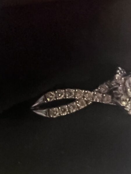 IGI 1.06 Carat F VVS2 Round Lab-Grown Diamond Ring - Image 7