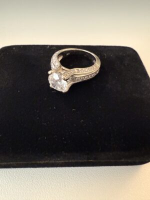 AIG 2.04 Carat D IF Round Lab-Grown Diamond Ring