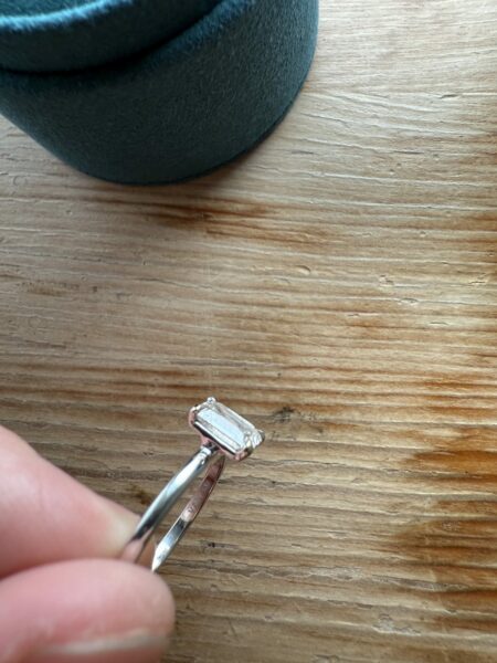 1.0 CT I VS1 Lab Grown Emerald Diamond Ring - Image 7